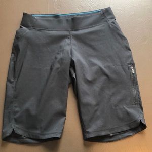 Columbia Bermuda shorts